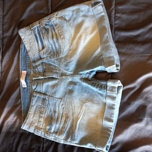 No Boundaries shorts size 11 never worn